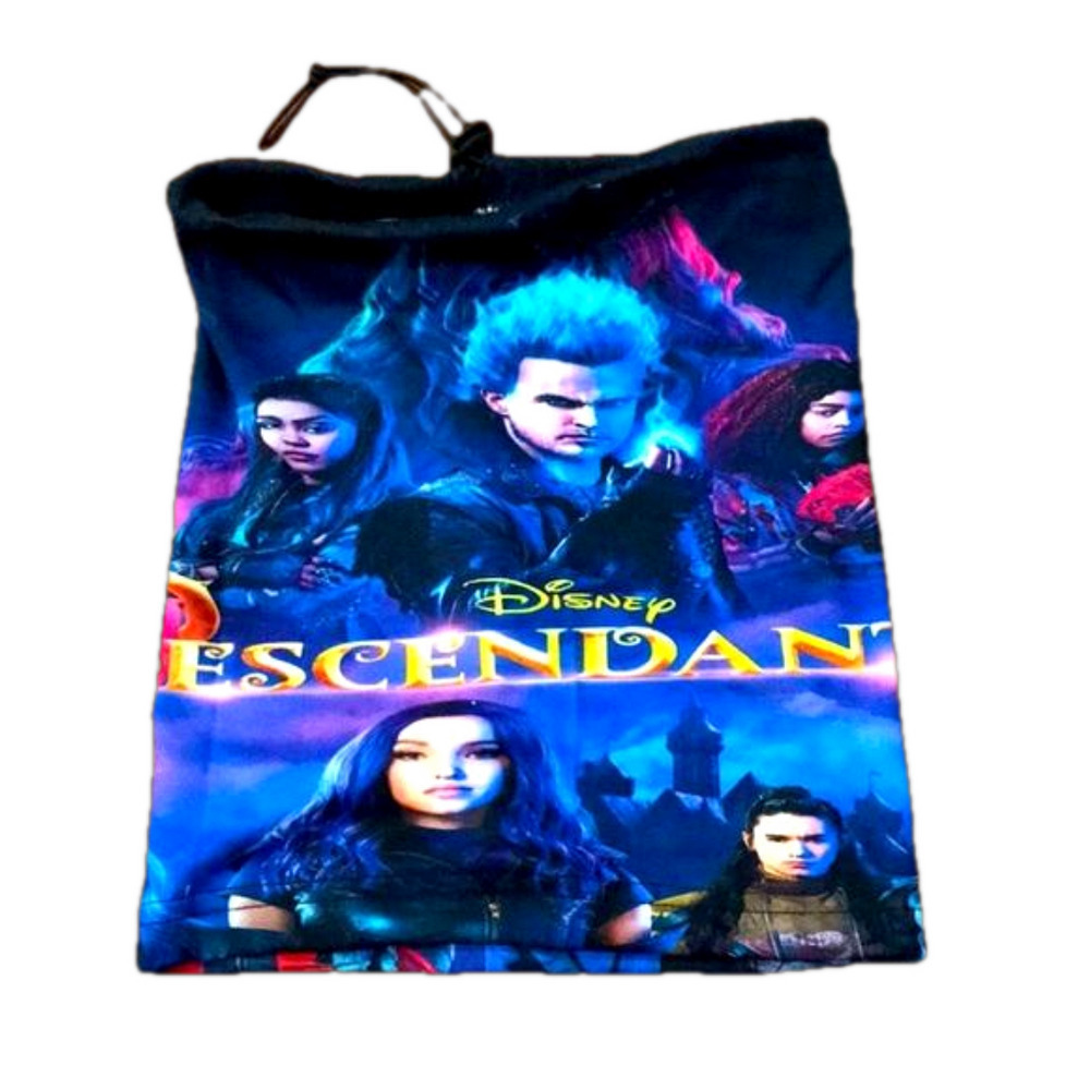 6/$20 New Descendants 3 super soft neck gaiter